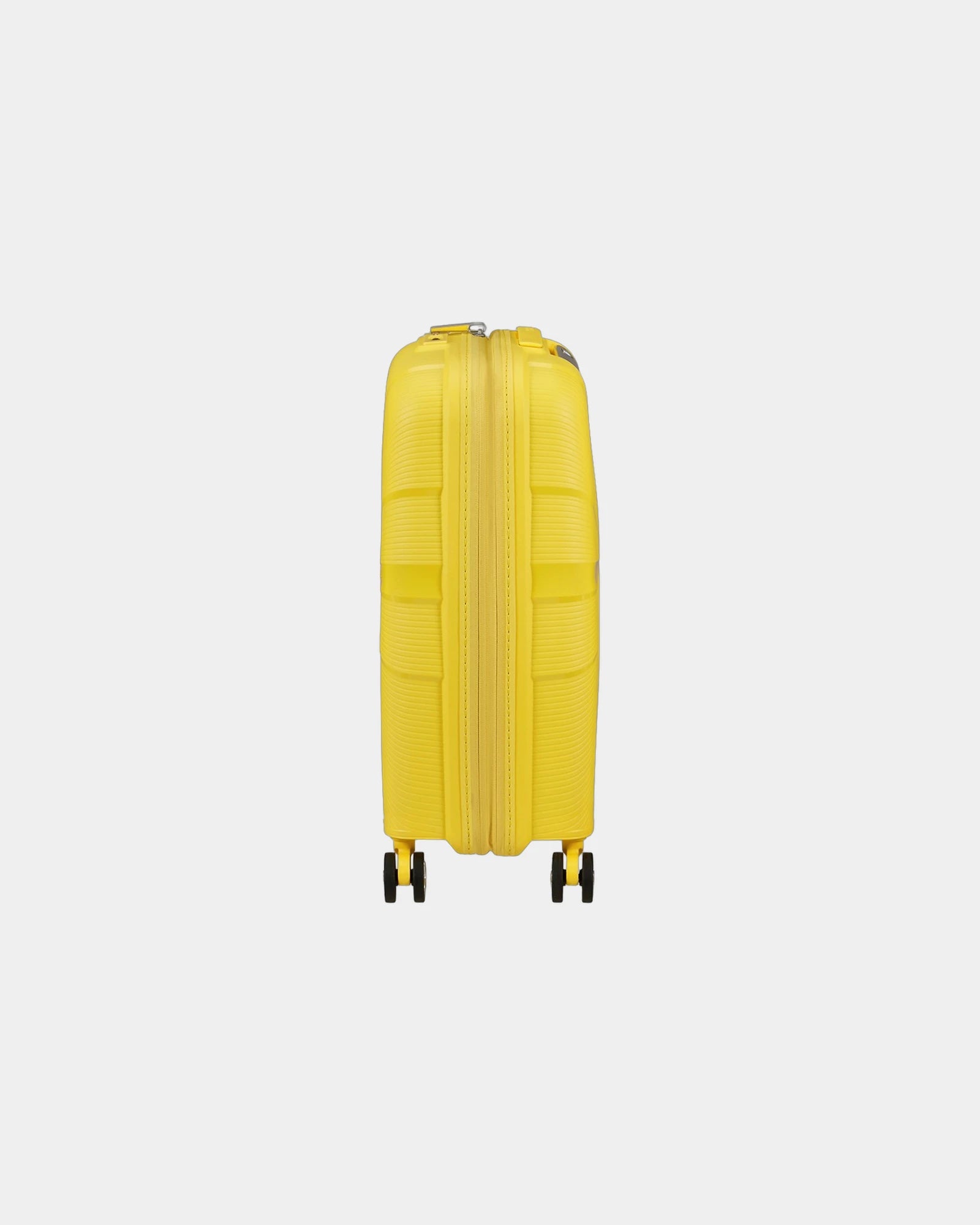 Koffer 67 cm American Tourister Starvibe zum Personalisieren - 30