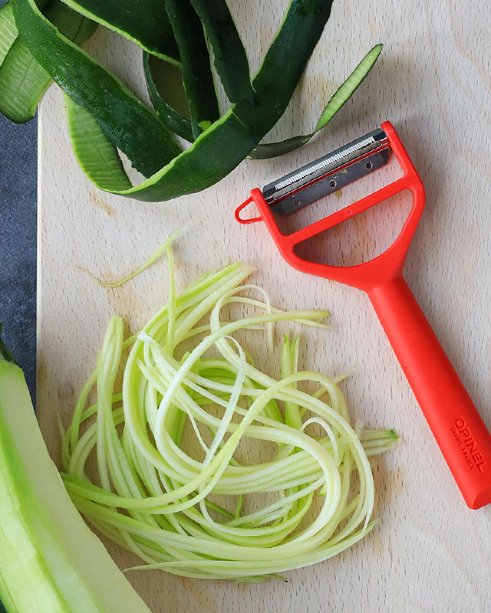 Sparschäler T-Duo Edelstahl Opinel zum Personalisieren - 14