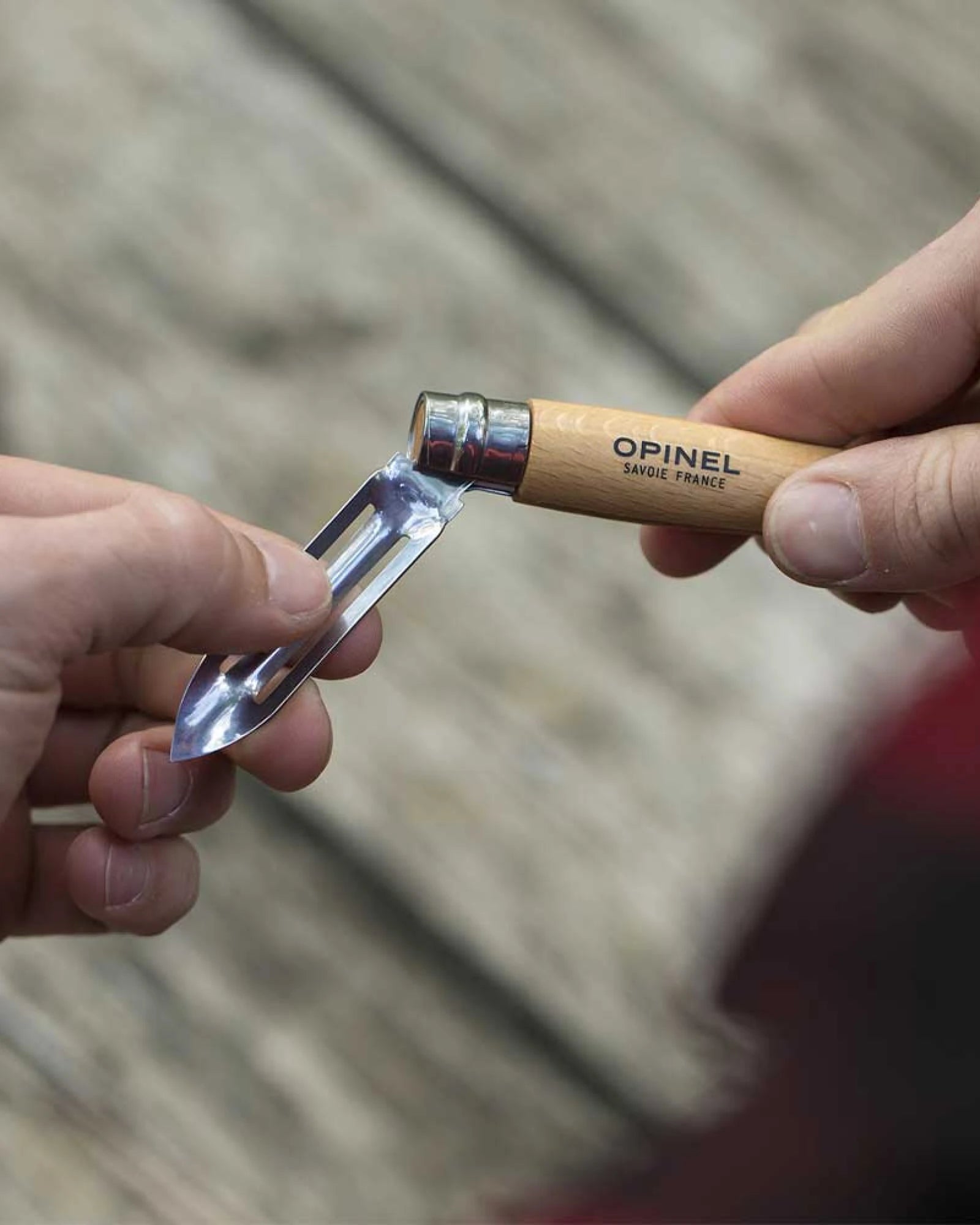 Sparschäler Opinel N°06 zum Personalisieren - 5