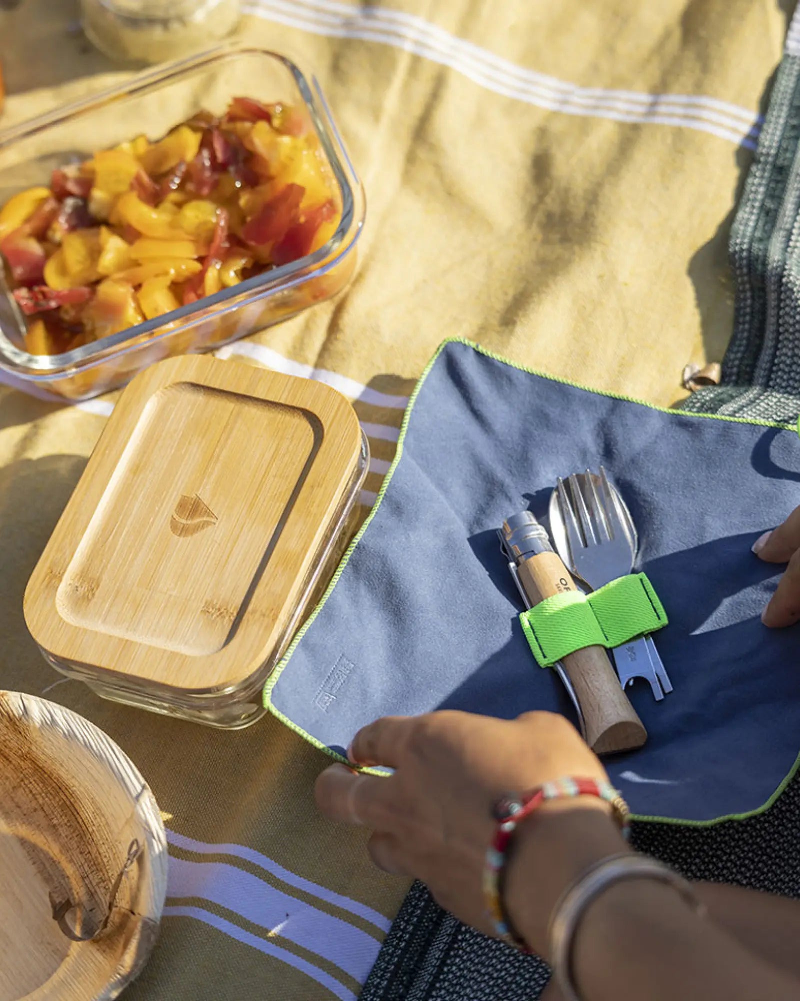 Couverts pique-nique Opinel Set Picnic + zum Personalisieren - 6