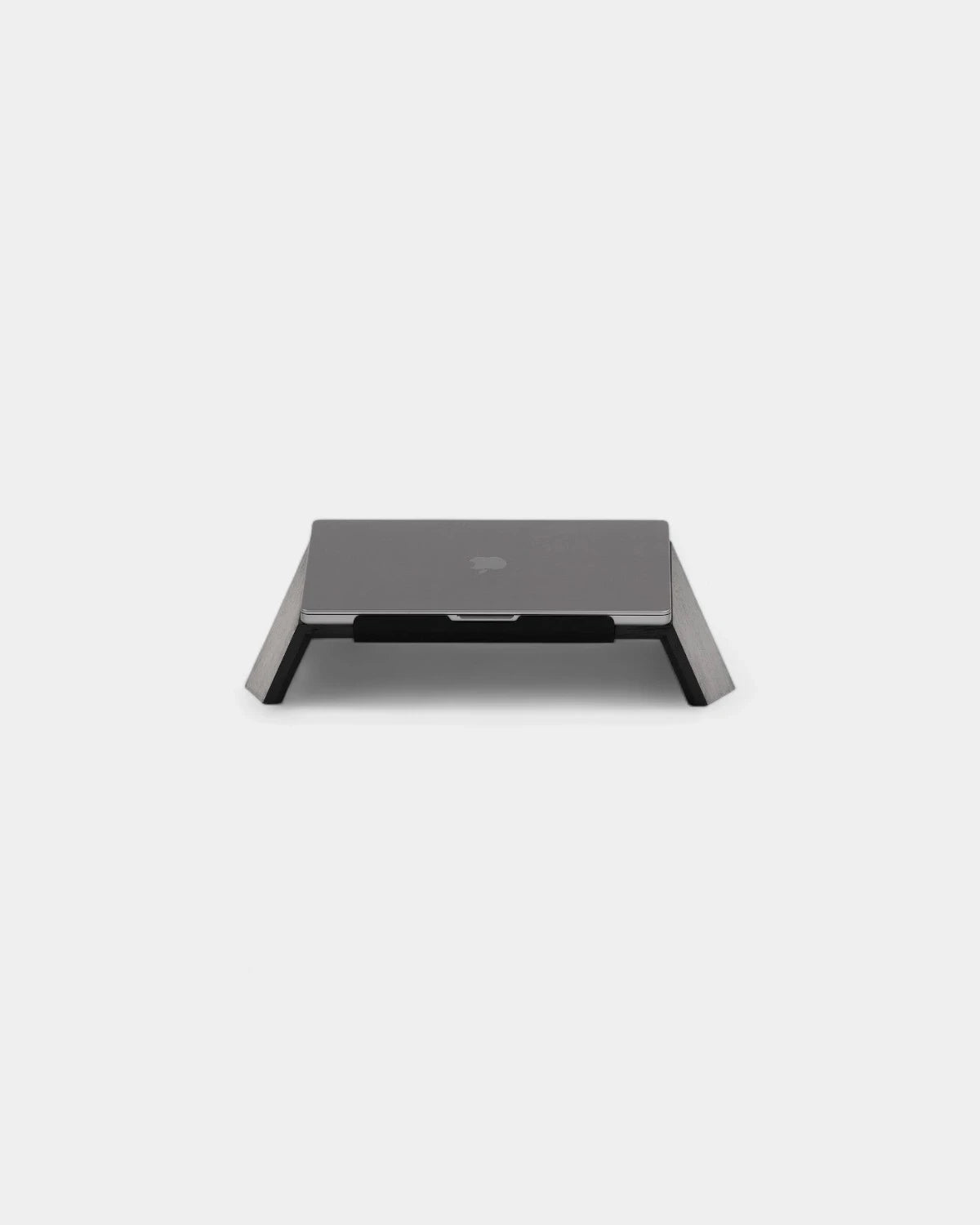 Personalisierbarer Laptopständer aus Holz - 220
