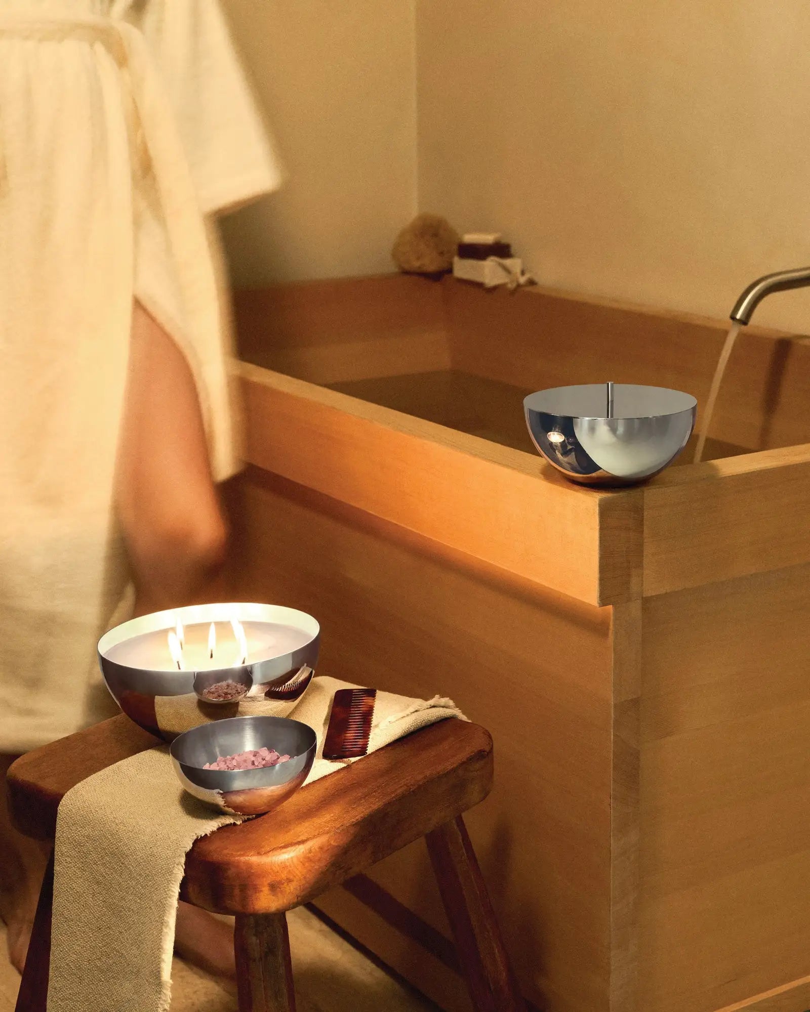 Personalisierbarer Behälter Edelstahl Alessi Rocc zum Personalisieren