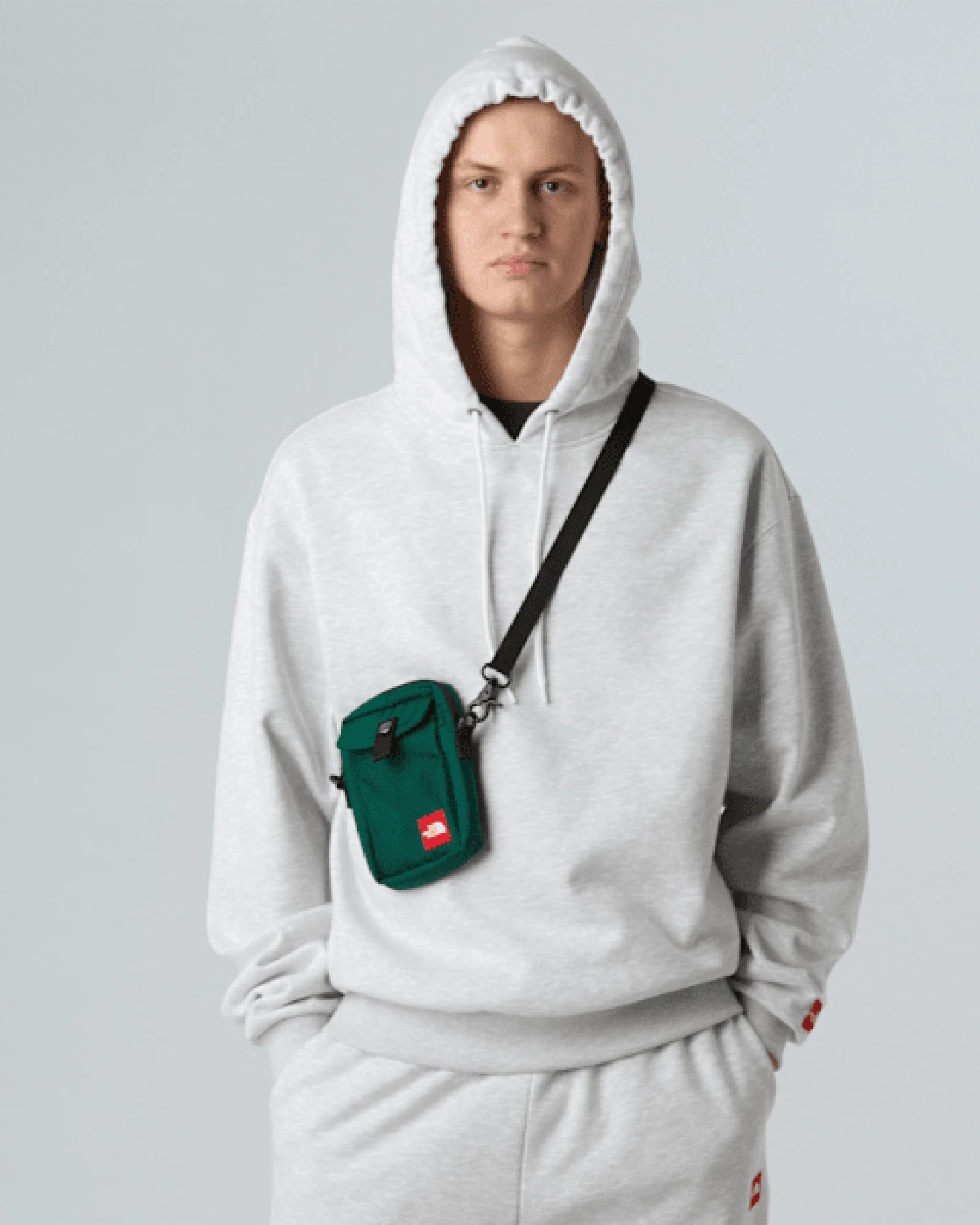 Kleinertasche 100% recycelt The North Face Red Box zum Personalisieren - 9