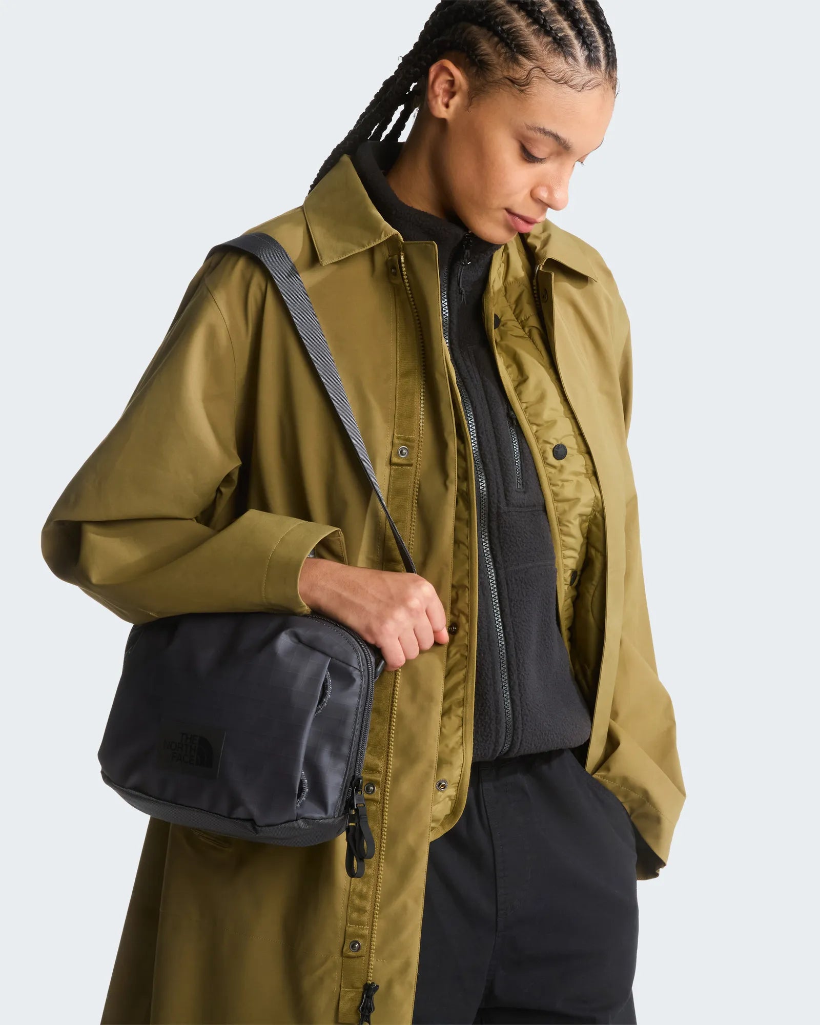 Slingtasche Base Camp Voyager Pro zum Personalisieren - 9