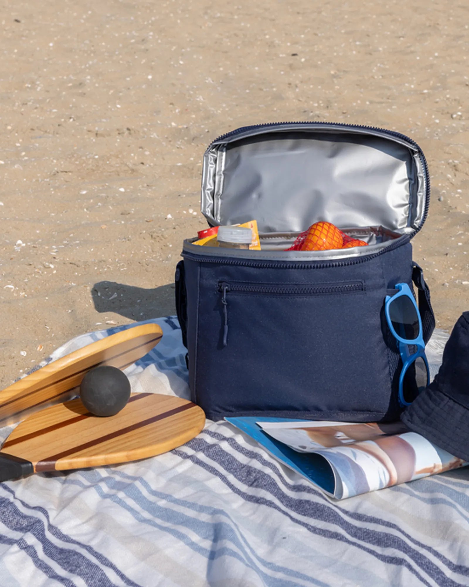 Kühltasche rPET AWARE™ Sonny zum Personalisieren - 7