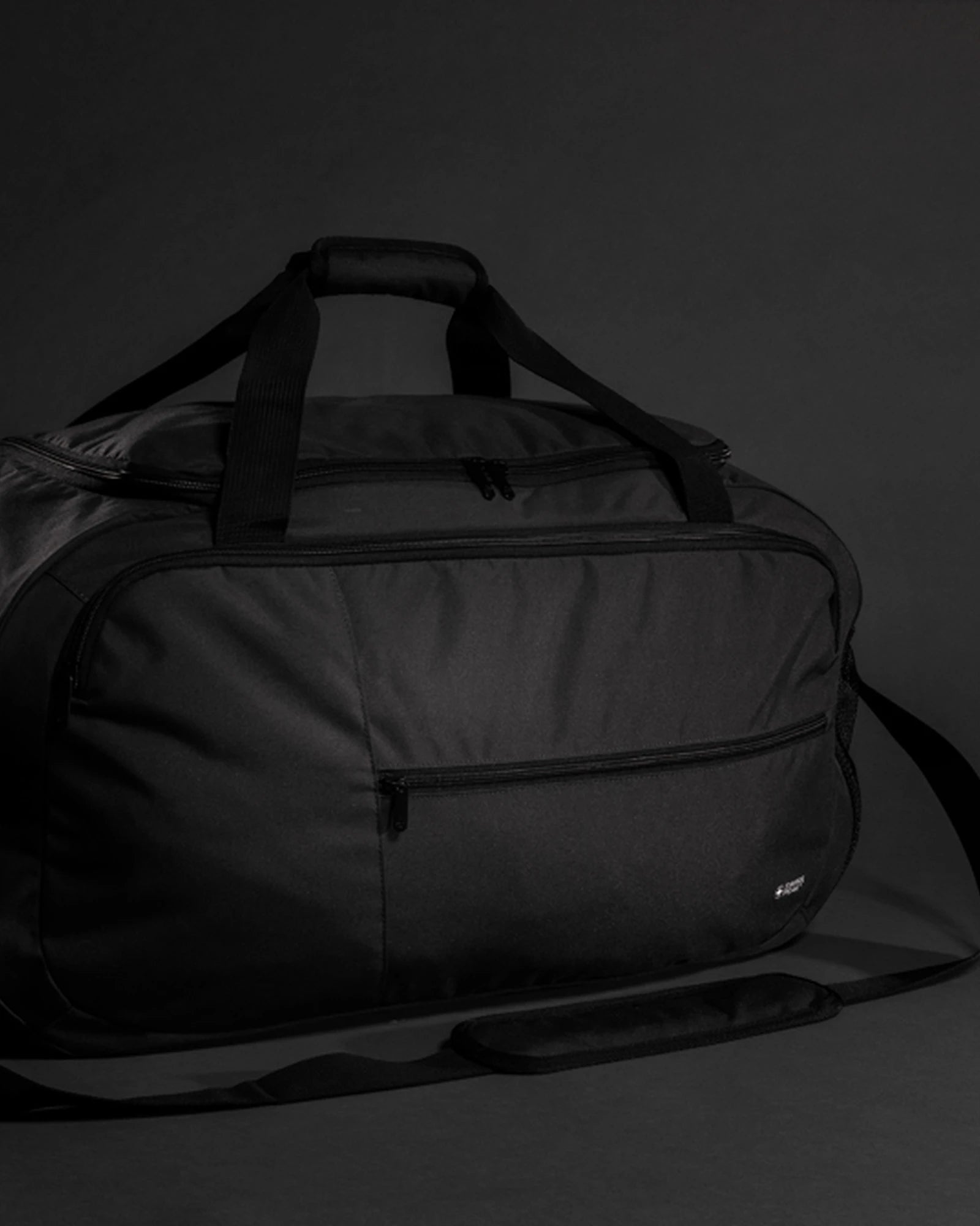 Sporttasche rPET Swiss Peak zum Personalisieren - 7