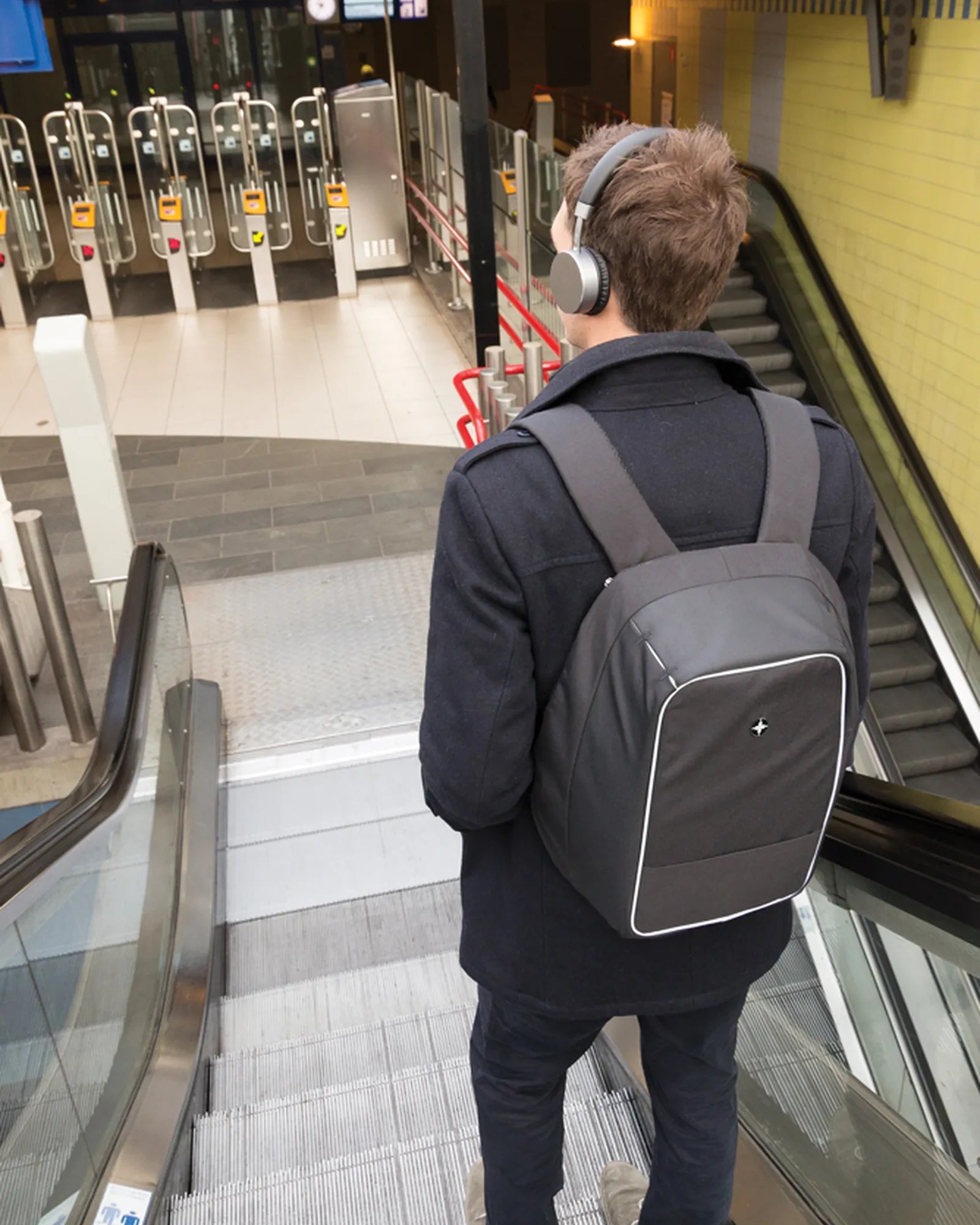 Rucksack rPET Swiss Peak AWARE™ 15,6" zum Personalisieren - 9