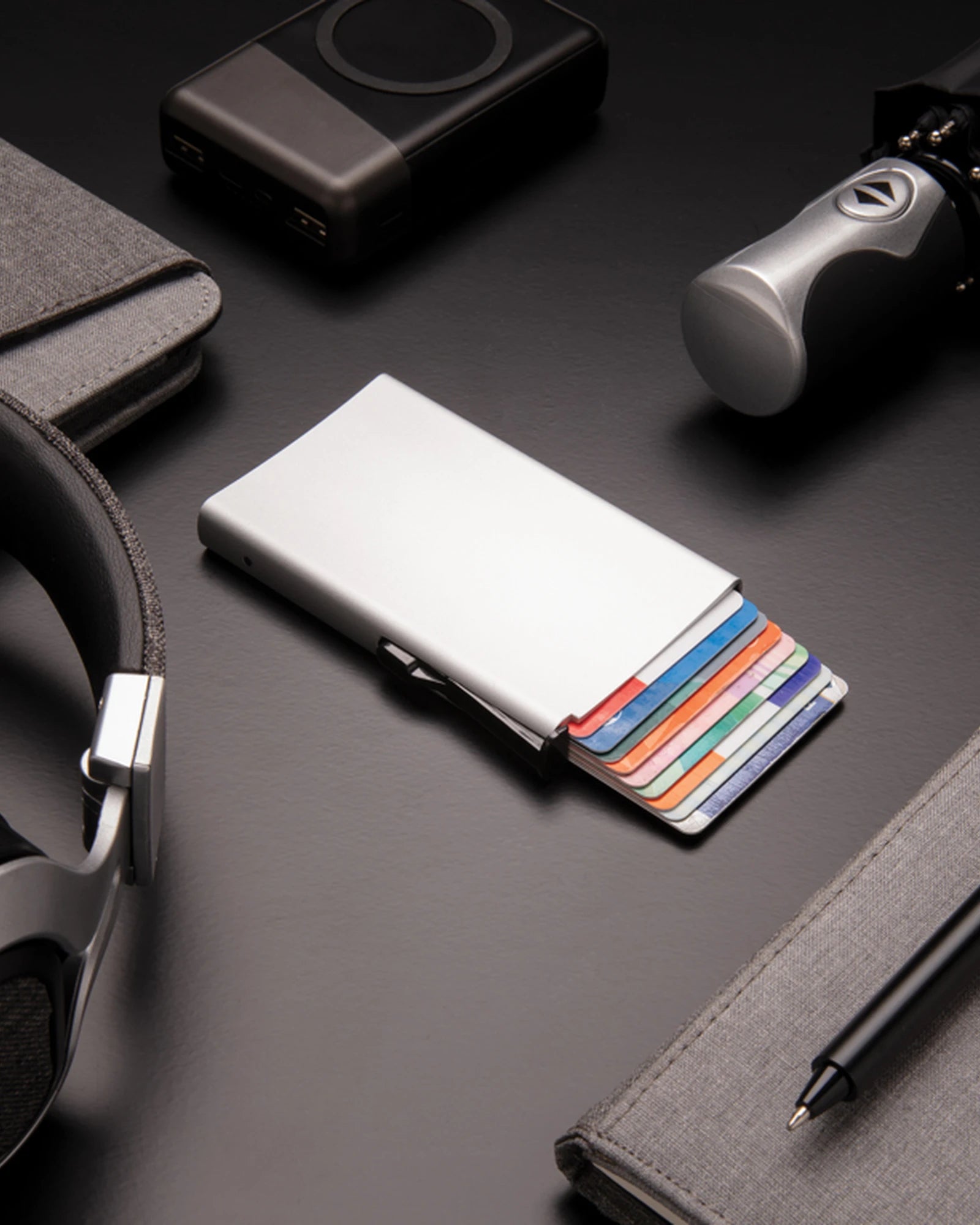Kartenhalter Aluminium RFID-Schutz zum Personalisieren - 12
