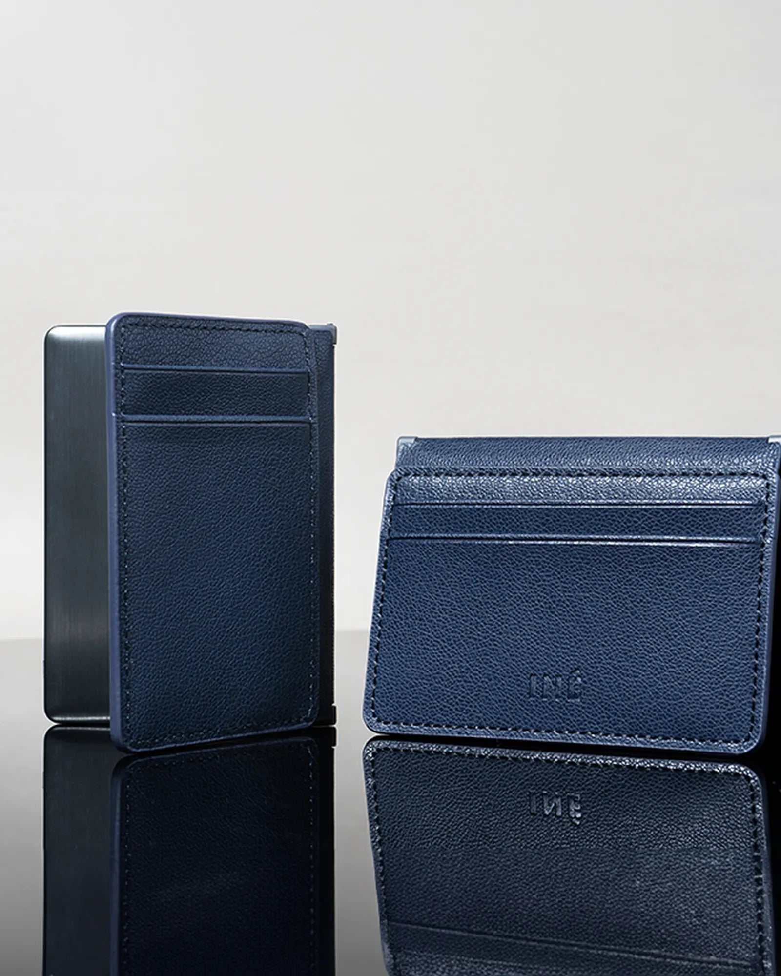 Kartenetui anti-RFID mit Powerbank zum Personalisieren - 5