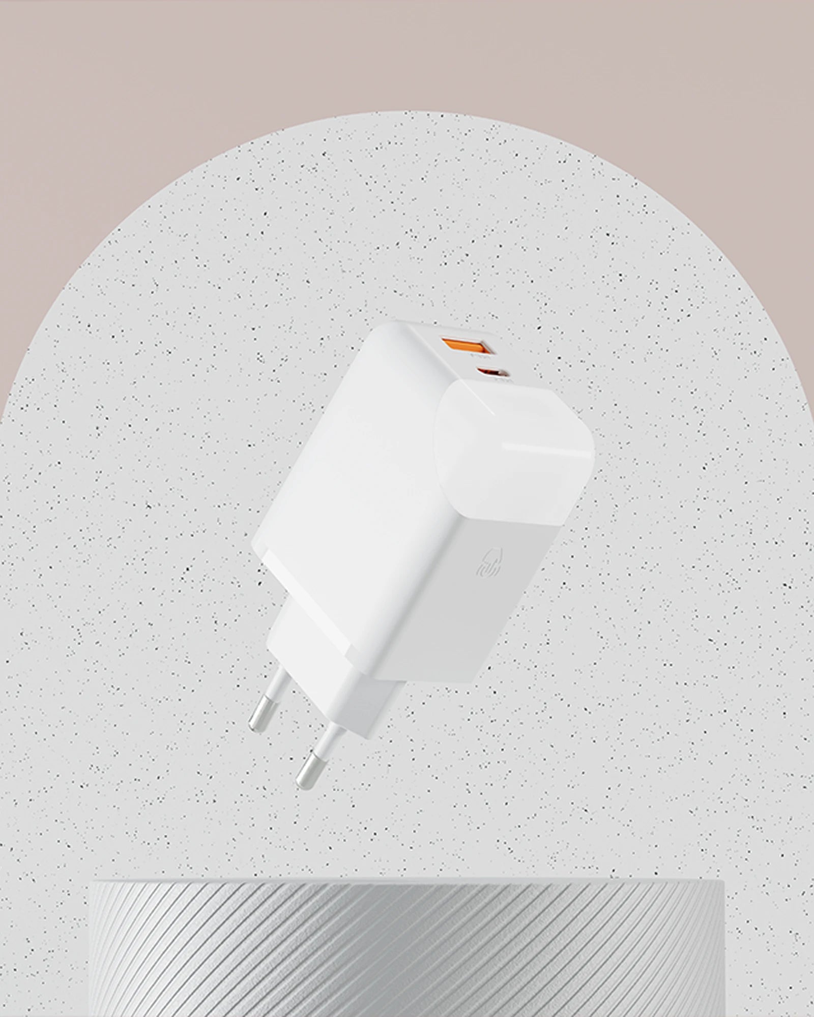 Adapter USB C und USB A 65W zum Personalisieren - 2