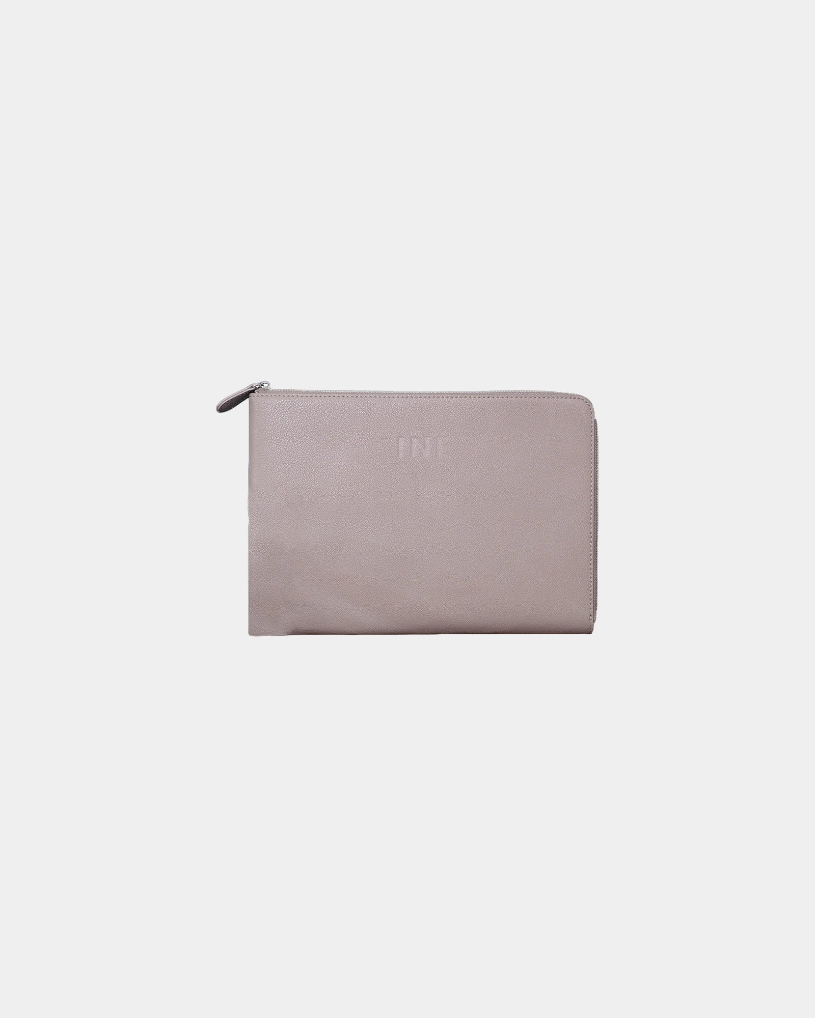 Pochette aus recyceltem Leder 10/11" zum Personalisieren - Taupe