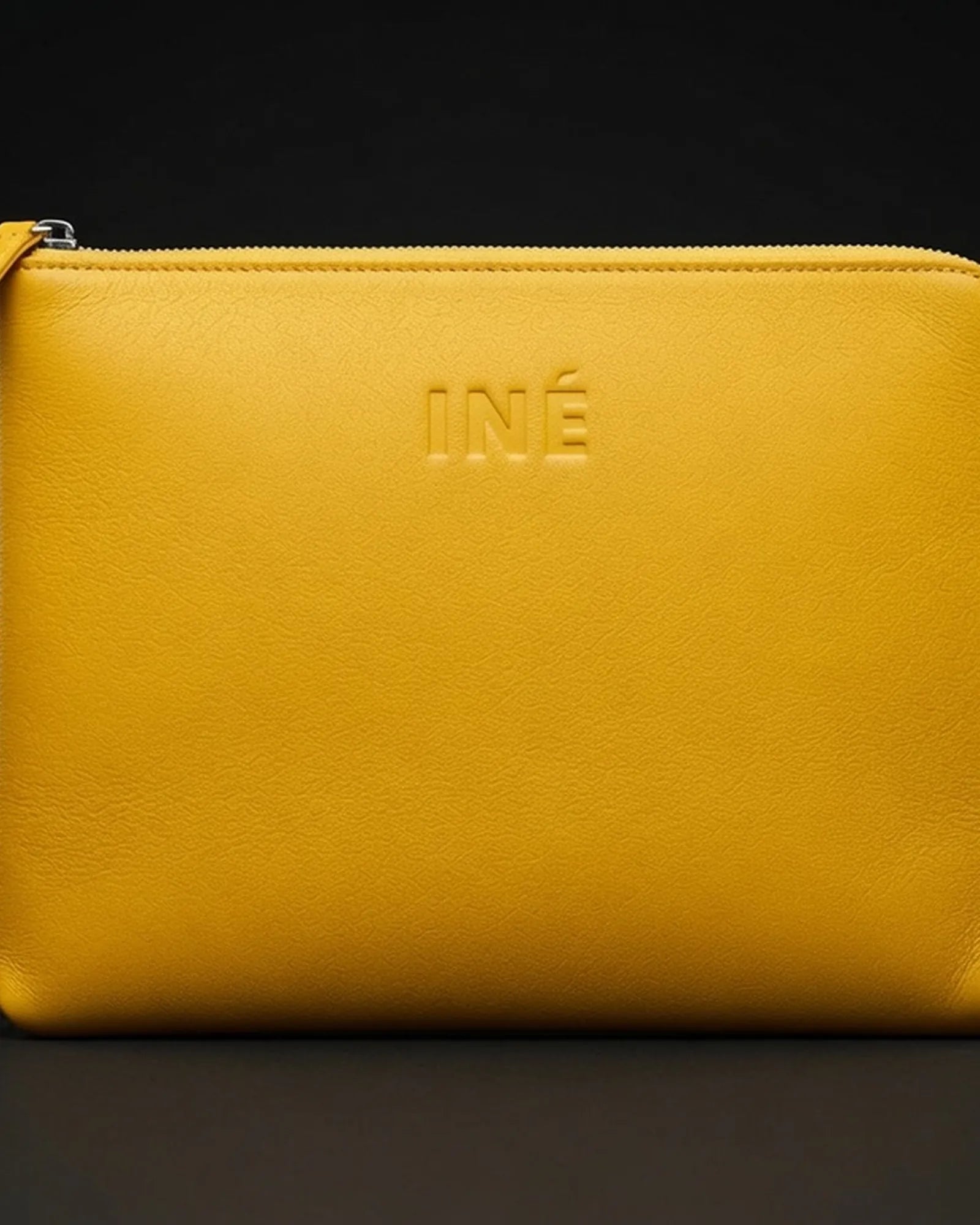 Pochette aus recyceltem Leder 10/11" zum Personalisieren - 11